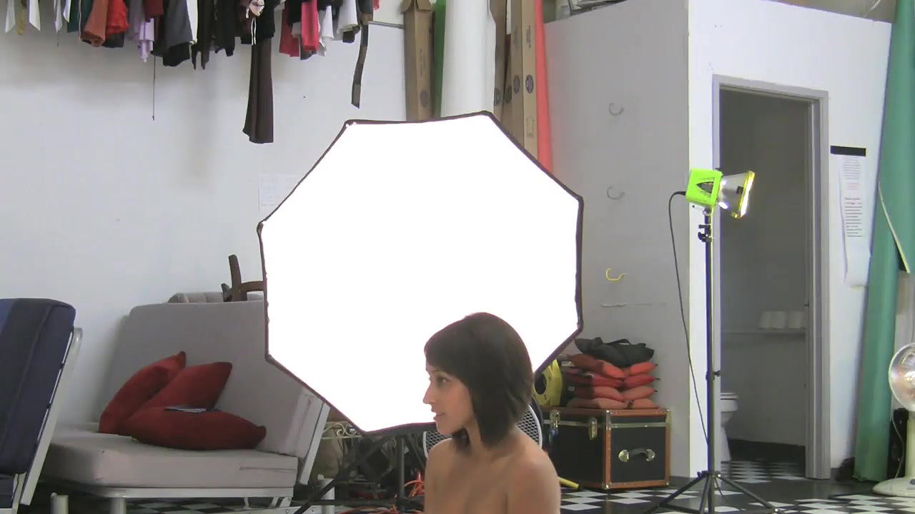uk indian babe nadia nude photo session 9