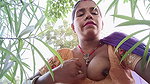 Bhabhi ko nahi mila land to bhabhi ne finger se nikala Pani