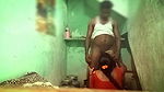 Tamil Aunty Cheating in Bathroom