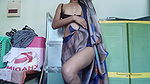 Very hot Desi girl in saree