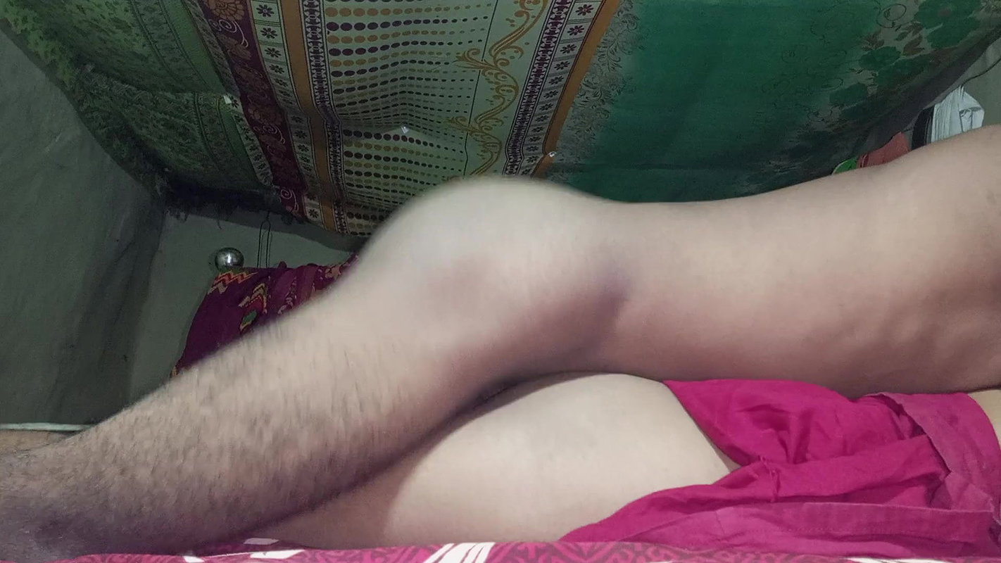 Indian Desi Bhabhi – My Wife Was Going to Sit on My Penis Today but After Seeing My Big Penis She Got Down