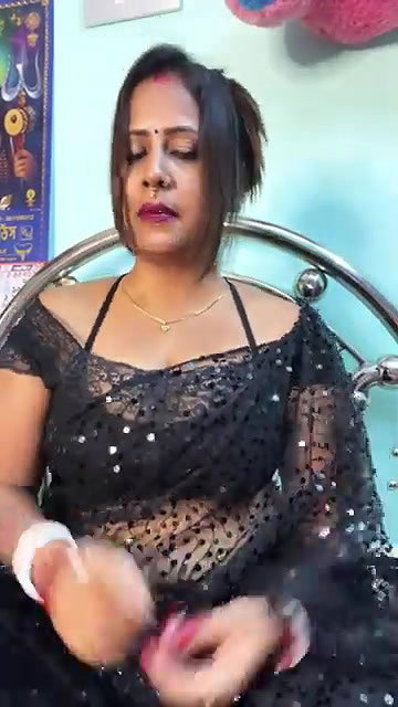 Youtuber Gouri queen