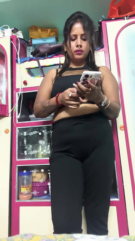 Youtuber Gouri queen