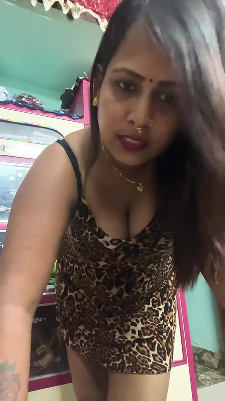 Youtuber Gouri queen