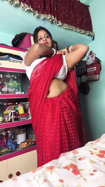 Youtuber Gouri queen