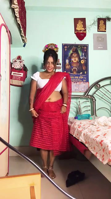 Youtuber Gouri queen
