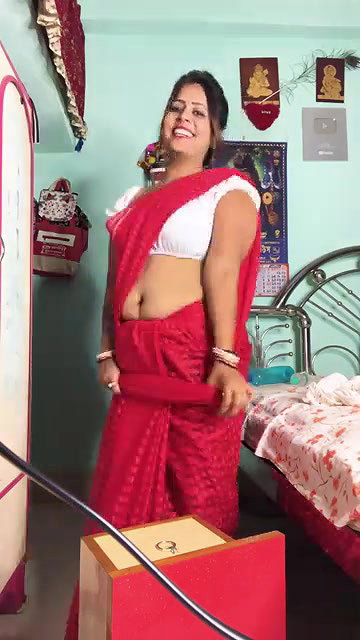 Youtuber Gouri queen