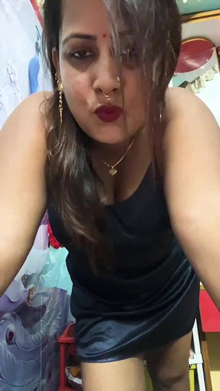 Youtuber Gouri queen