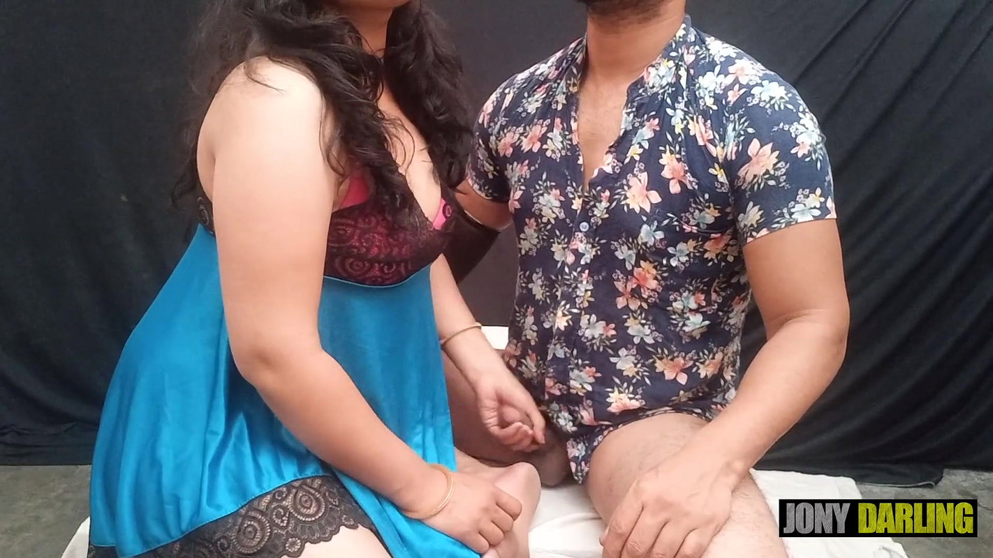 When She Goes to Her Home, Big Ass Babe Thirsty for Cock
