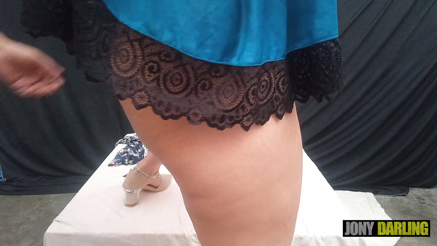 When She Goes to Her Home, Big Ass Babe Thirsty for Cock