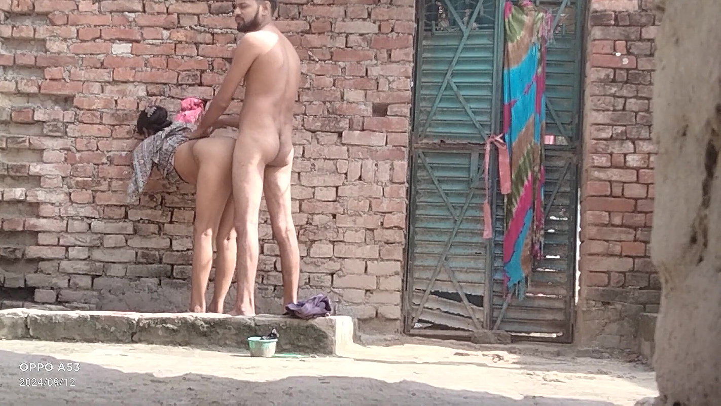Brother-in-law Made Sister-in-law a Mare and Fucked Her at Home
