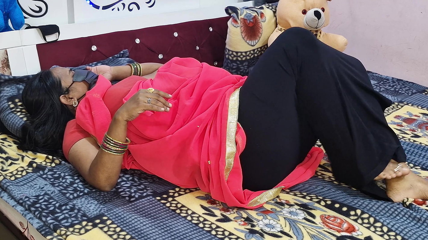 Indyjski pregnent porno Jija Sali pregnent jebanie