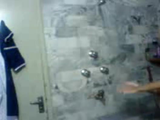 desi girl taking bath