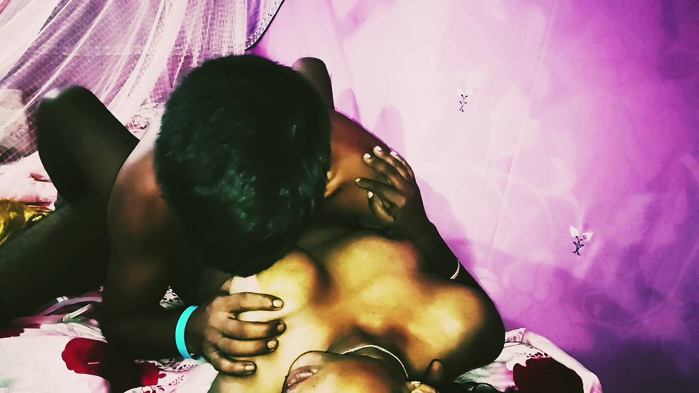 Full sex video with bhabhi from Bangladesh