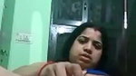 Desi chubby bhabhi masturbating with rabbish