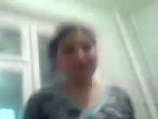 lucknow university couple kissing