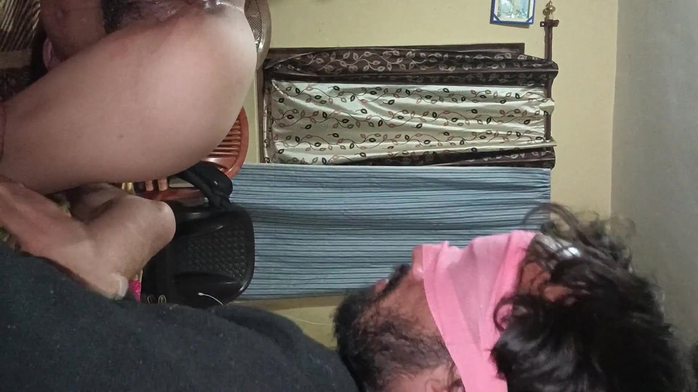 Desi cheating bhabhi sucking big cock of her lover and milking boobs part 2