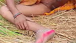 desi bhabhi urineing time video shoot in the field