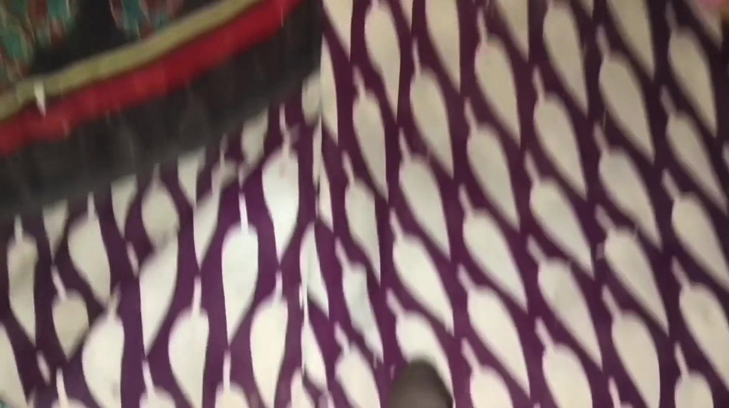 Indian bride apne husband se pehla baar sari me suhaagrat mana ke lund ka pani chut me dali.desi village housewife’s viral Hindi sex video