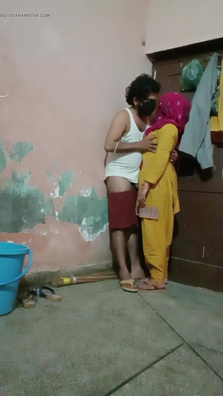 Student who came to study had sex with teacher