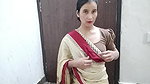 Saree bali bhabhi ne apni chut dikhaya