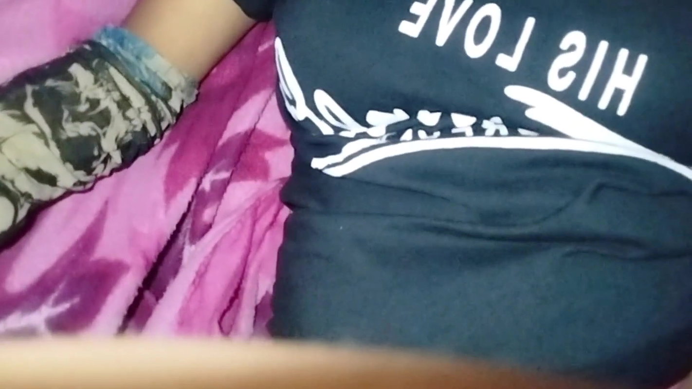 new hot sex boudi Mukhe Niya Mal Fele Dilo