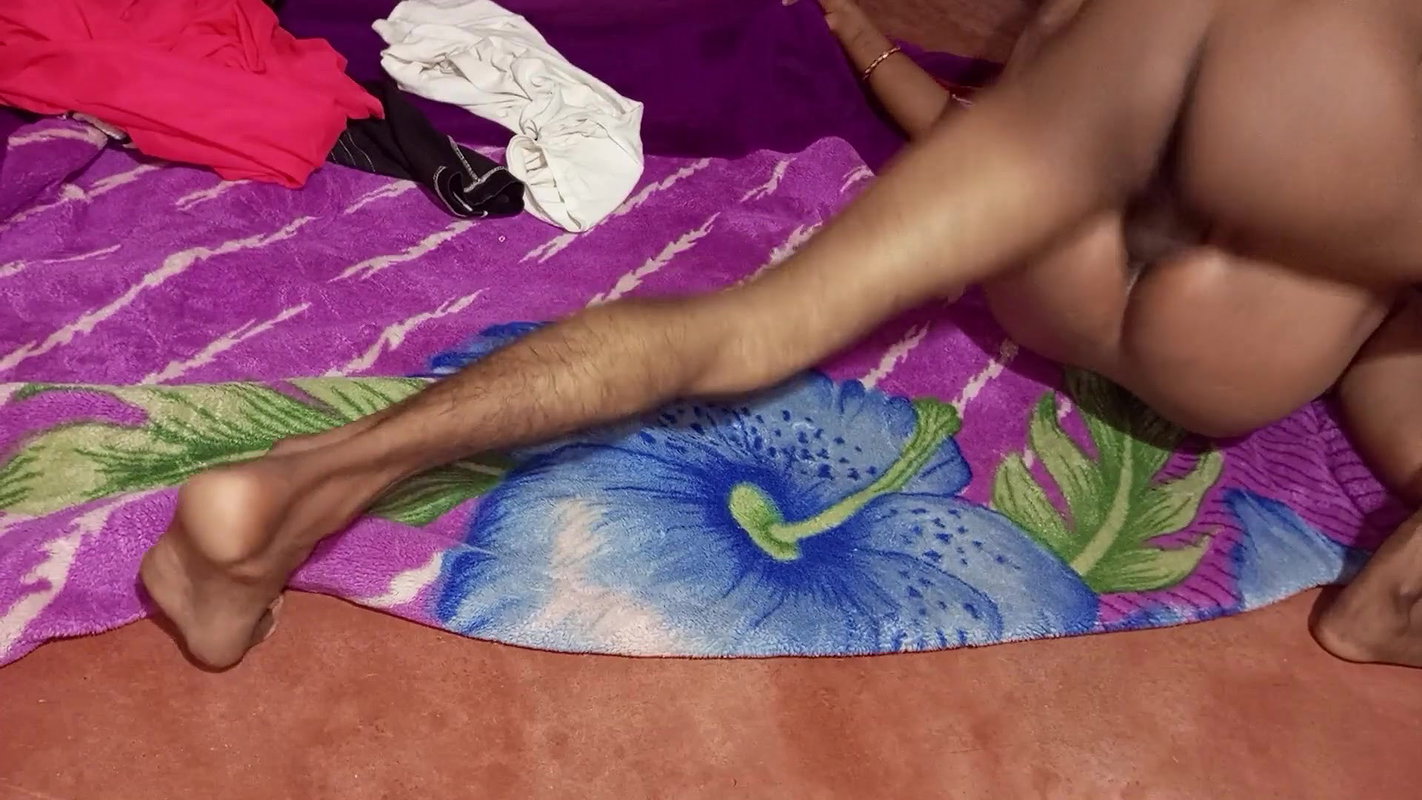 Body Massage Ke Baad Malkin Ko Alag Lag Pose Me Choda – Indian Landlady XXX Fuck