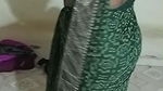 deshi aunty saree change & showing pussy