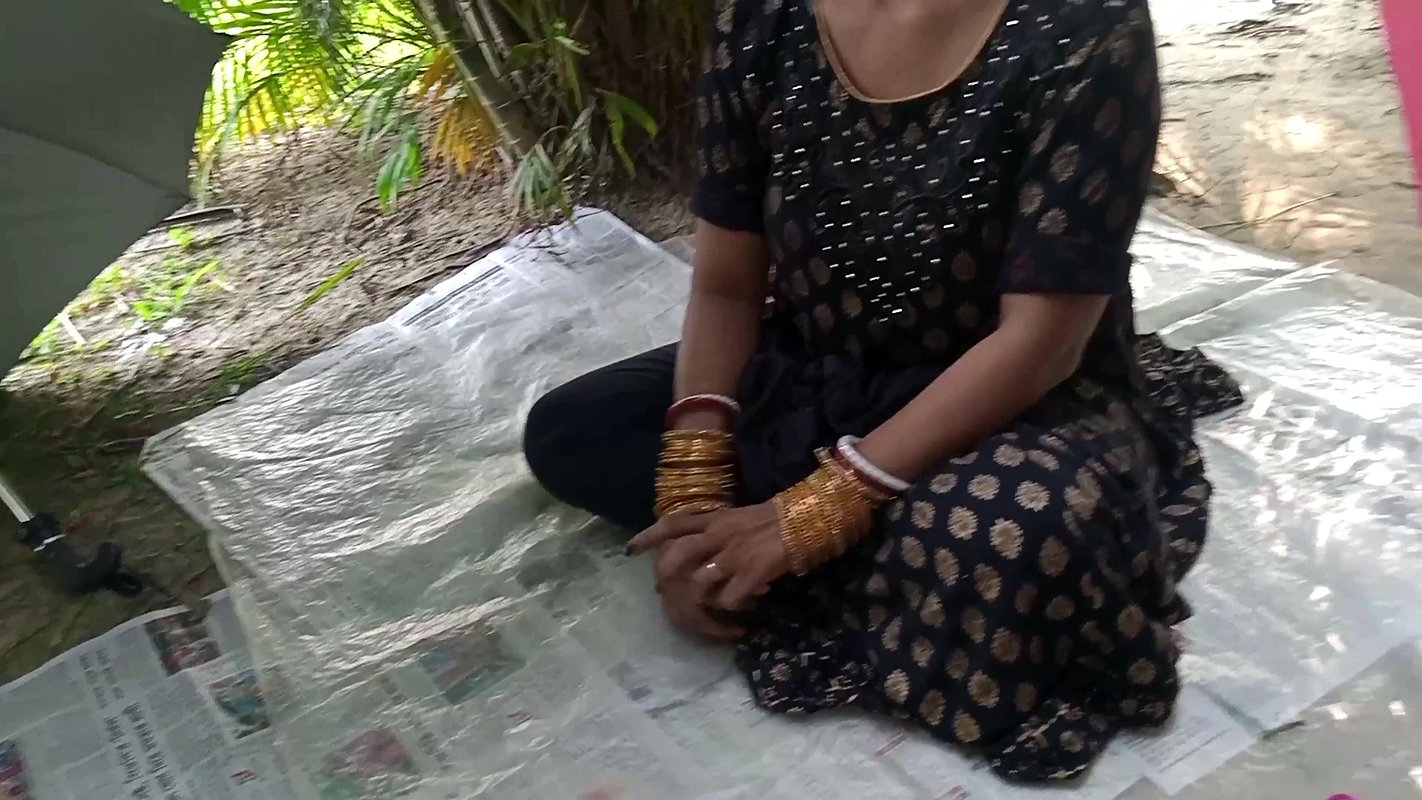 Fucked girl in Public Park among people Bengali Voice