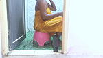 INDIAN TAMIL BIG ASS GIRL BATHING AND QUICK SEX WITH NEIGHBOUR SURPRISINGLY DESI GIRL