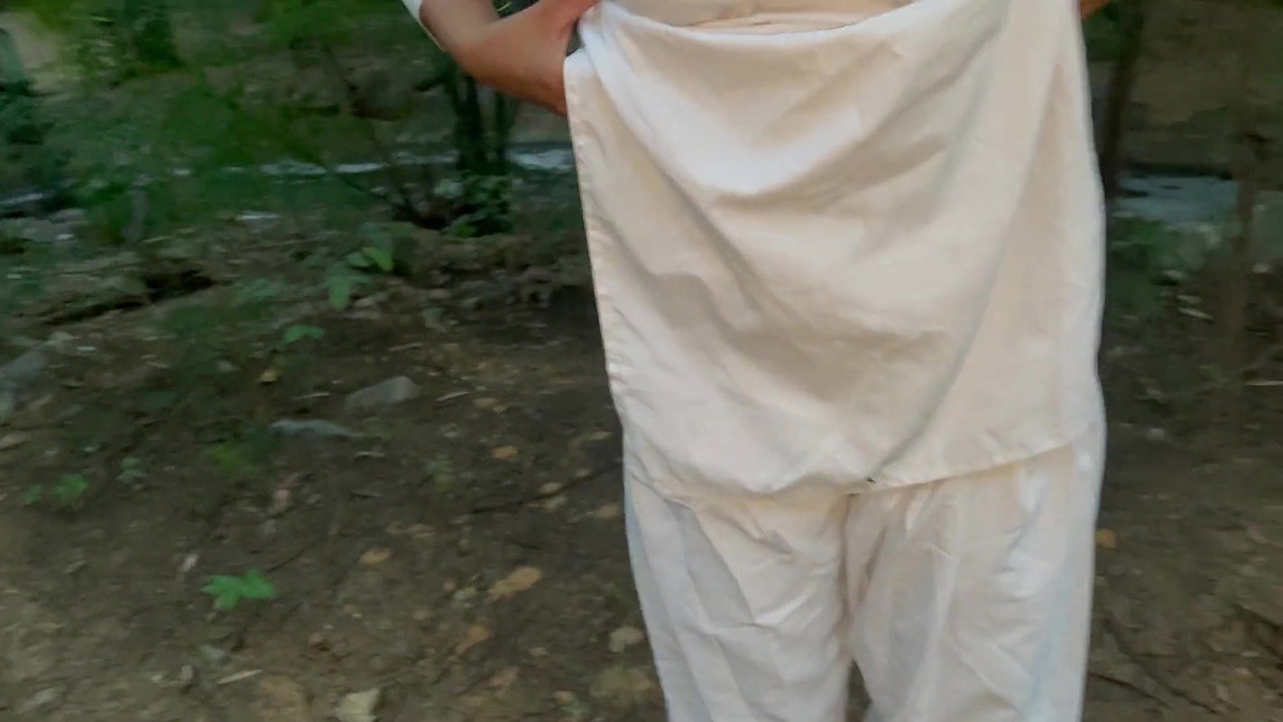 INDIAN COLLEGE HOT BEAUTIFUL GIRL FUCKING IN JUNGLE FOR FINANCIAL NEED (HINDI AUDIO)