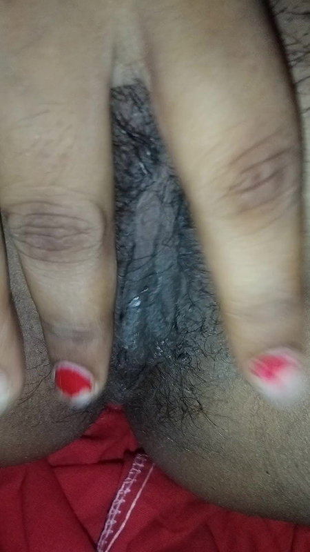 Indian girl shows Come very close and see