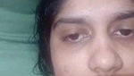 Cute Desi girl Shows Her Boobs