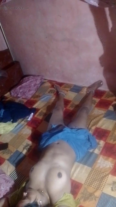 Hot Indian village wife naked couple hard at night