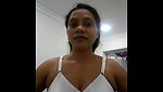 srilankan aunty boobs