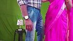 pink saari me taang uthakar garam bhabhi ki chudai