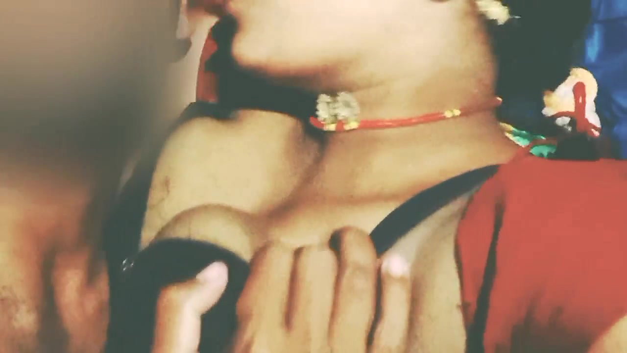 Desi Village Beauty Housewife And Husband Romance Hot Lip To Lip Kissing
