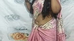 Bhabhi Shows her Boobs