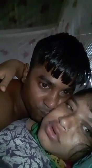 Beautiful village girl fucking with lover