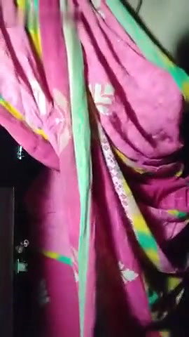 Desi Sexy Village Bhabhi Nude Show
