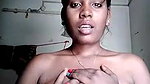Desi Girl Shows her Boobs on Vc