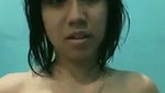 Desi girl showing boobs
