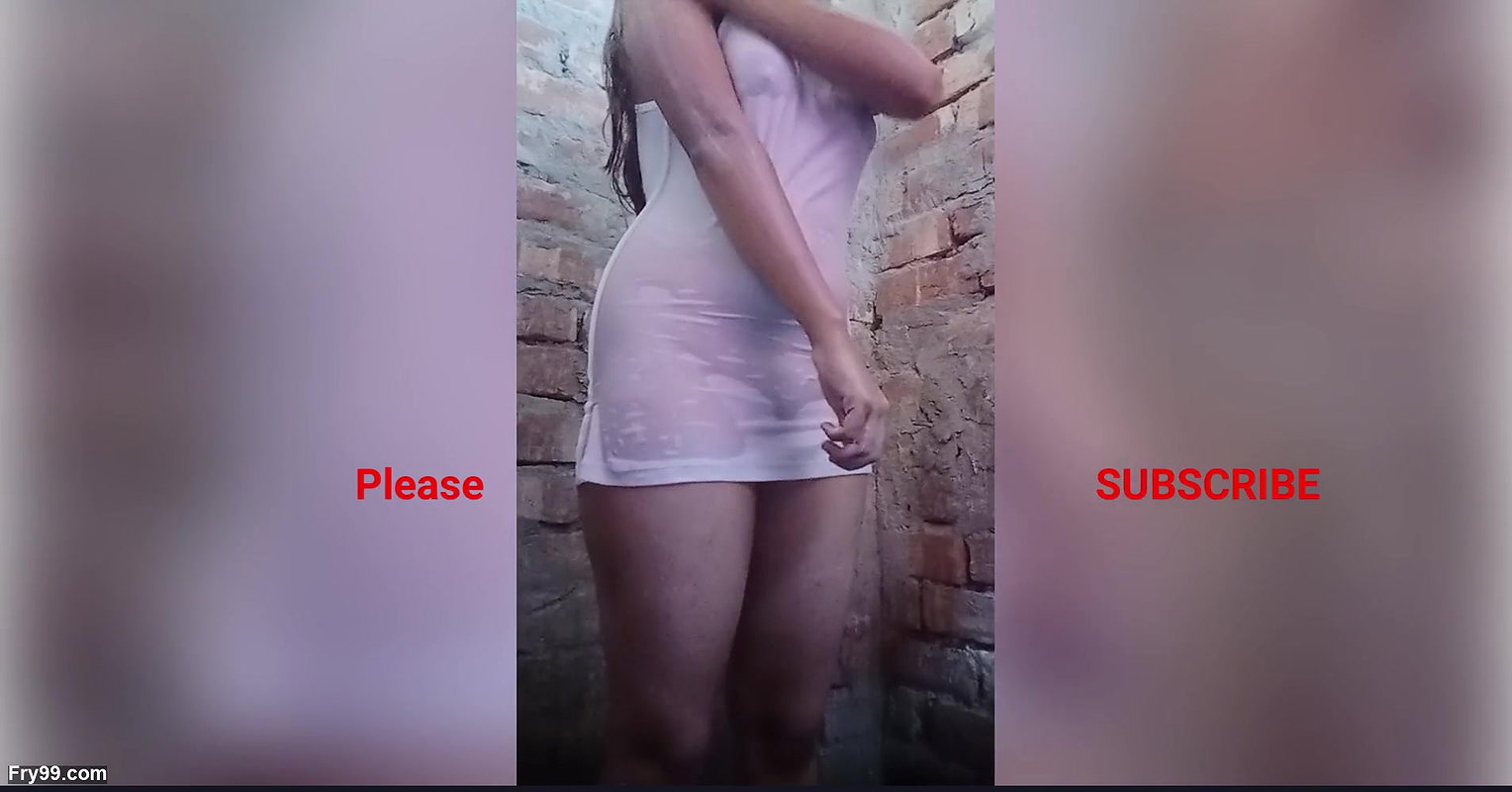 My Hot sexy Bathing video alone at home