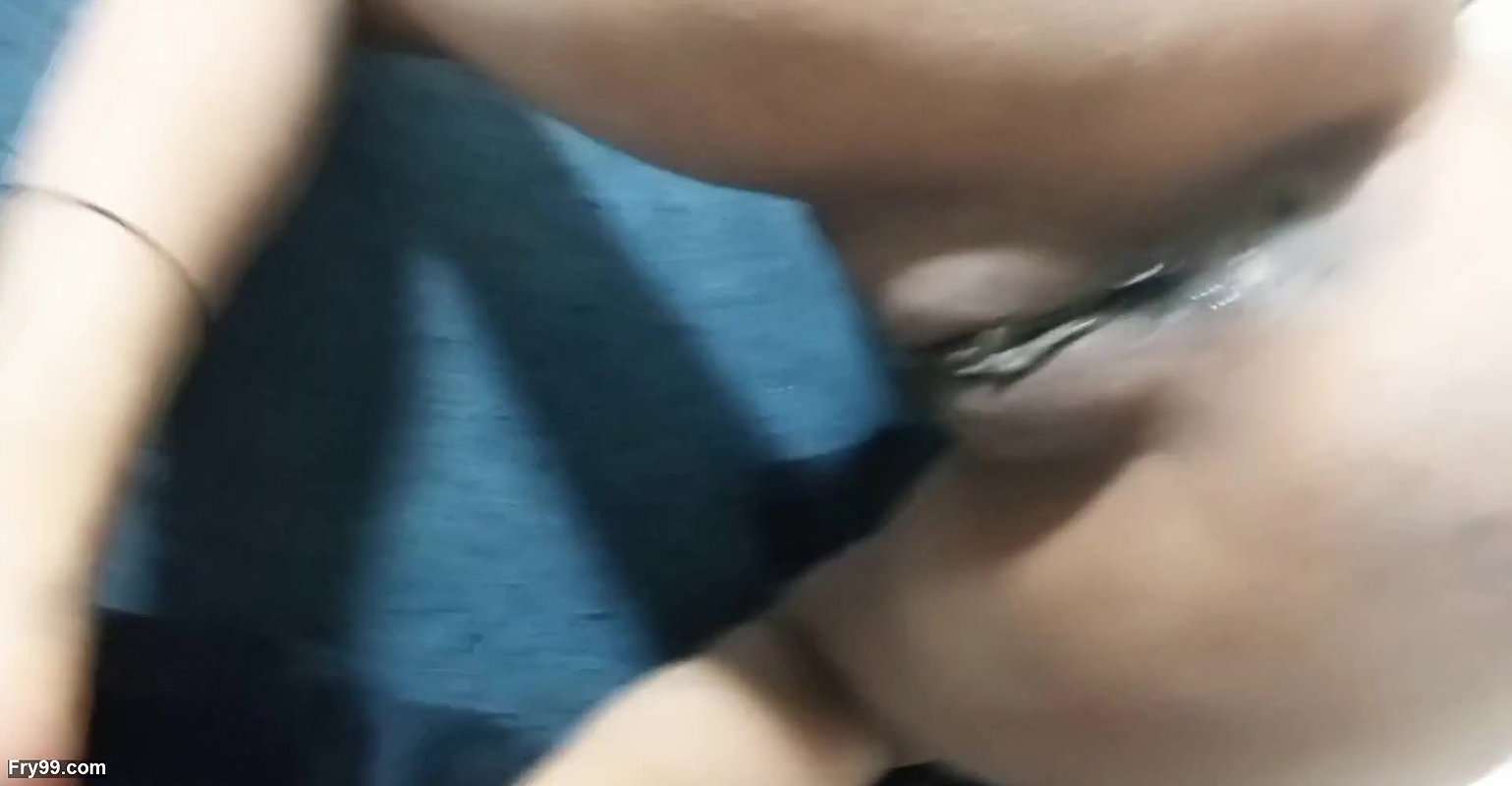 Village girl’s virgin pussy fucked at night