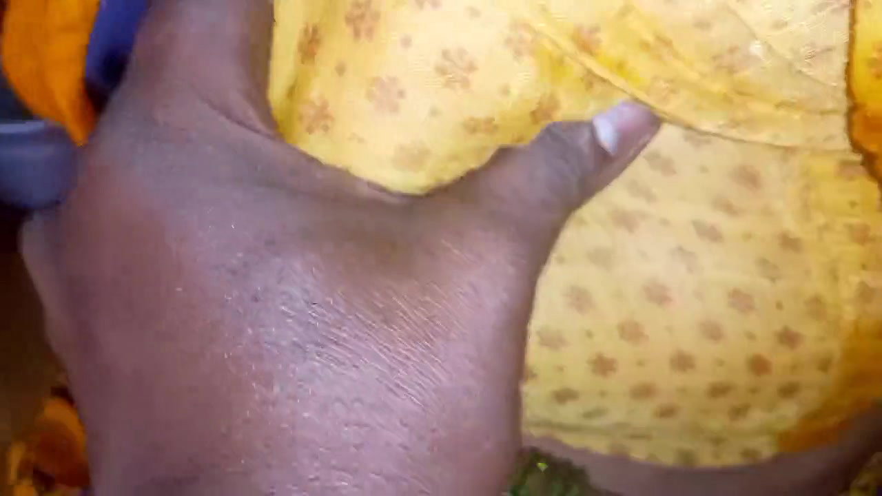 Desi bhabhi cooking homemade sex