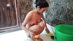 Step bhai ne mera nahte huye bathroom ka video bnaya
