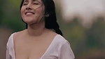 Superb Beauty hot nipls visible