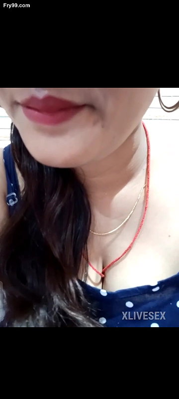 naturally busty Indian young women
