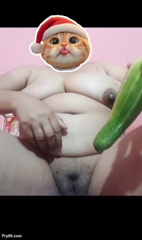 Kasturi Bhabhi’s Khussy Mein Kheera