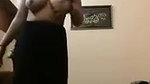Sexy Desi Girl Shows her Boobs